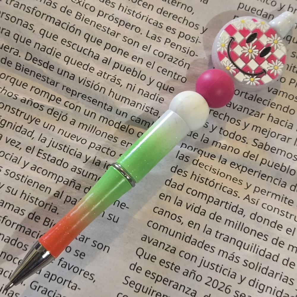 🍒🍒 Floral Smiley Face Pen - You Choose Design